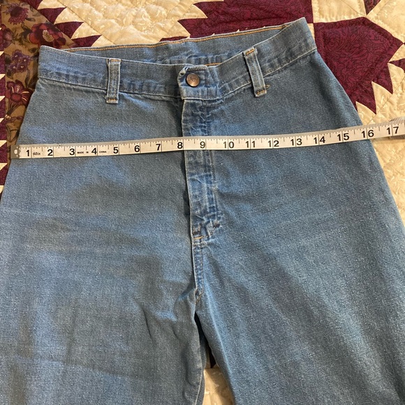 VINTAGE 1970s Bellbottoms, Light-Wash - Picture 9 of 11